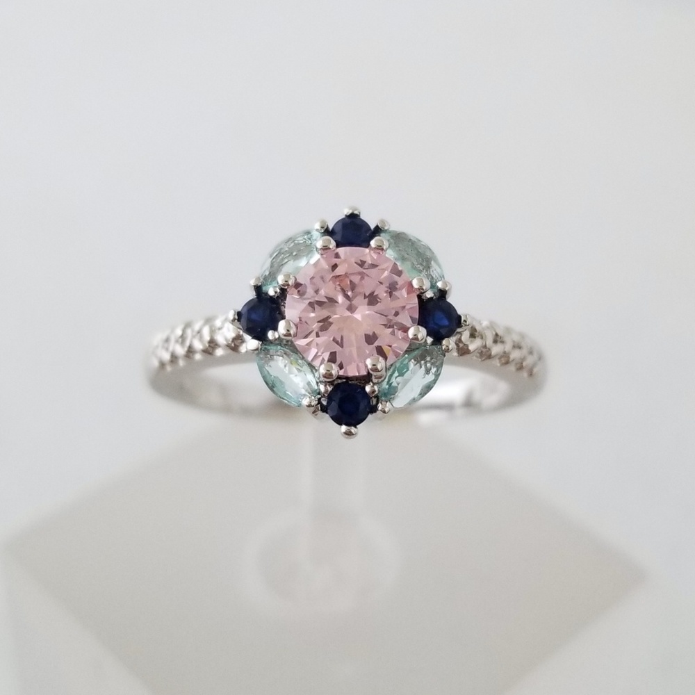 18k Mandala Ring